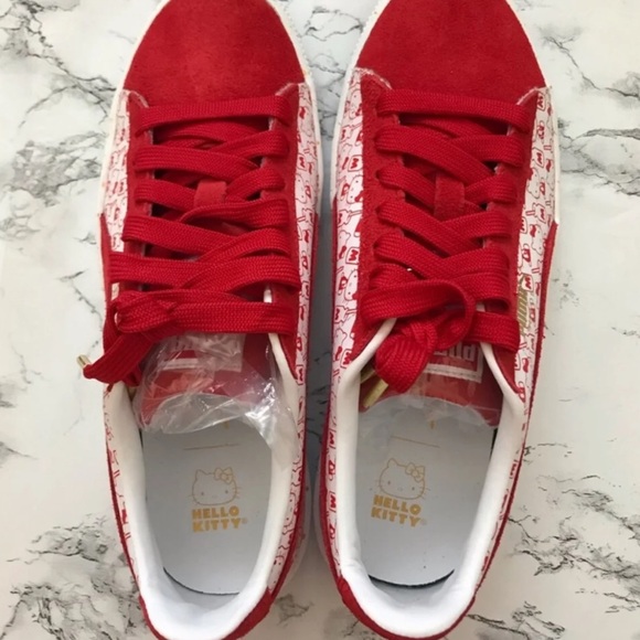 Hello Kitty X Puma Shoes - Picture 4 of 8